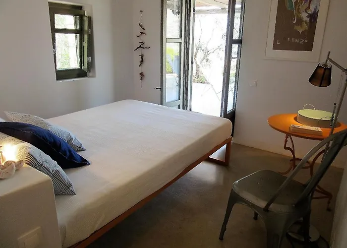 Handras-main Villa, By Homes *