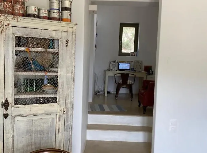 Handras-main Villa, By Homes