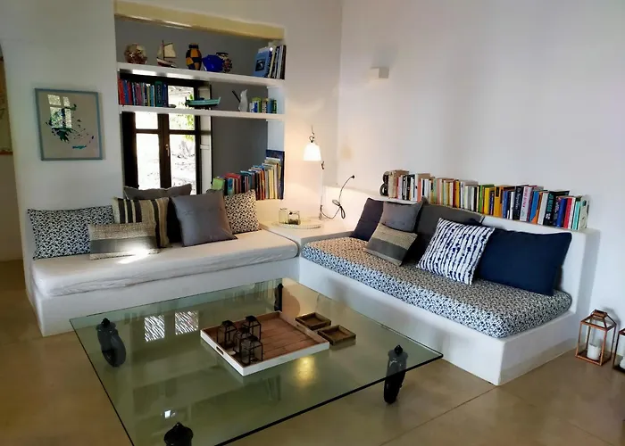 Handras-main Villa, By Homes アモルゴス島