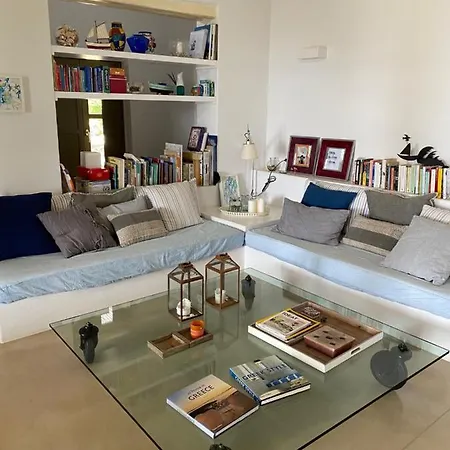 Handras-main Villa, By Homes *