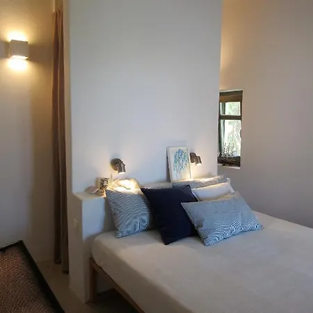 Villa Handras / Main