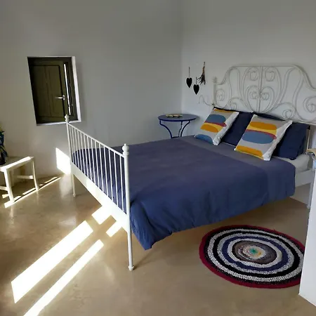 Handras / Main Villa *