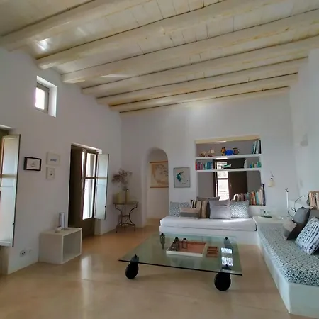 Handras / Main Villa