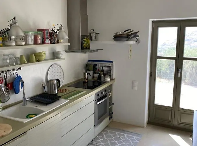 Handras / Main Villa *